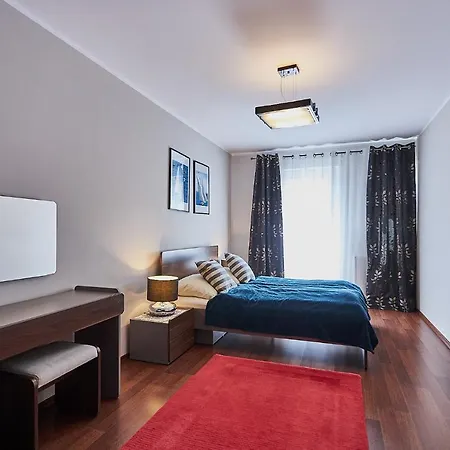 - Komandorska Apartment