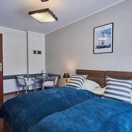 - Komandorska Apartment